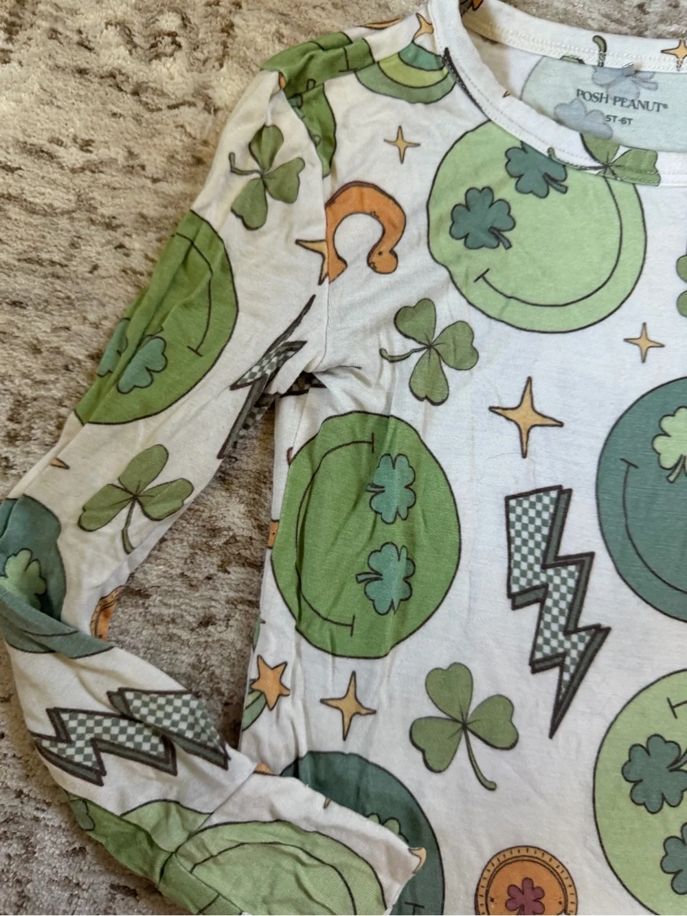 5-6T Posh Peanut Lucky Clover Printed Pajama Set - Green & White